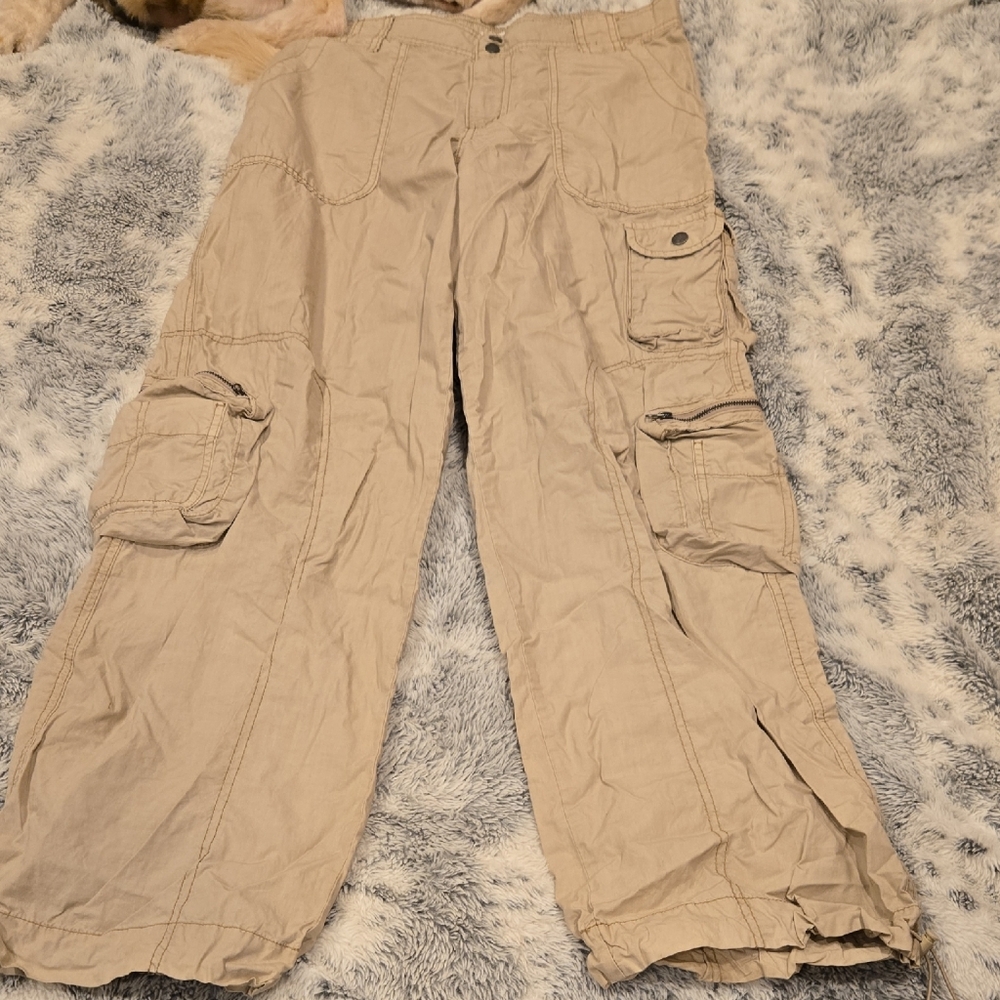 Women's Baggy Tan Cargo Parachute Pants